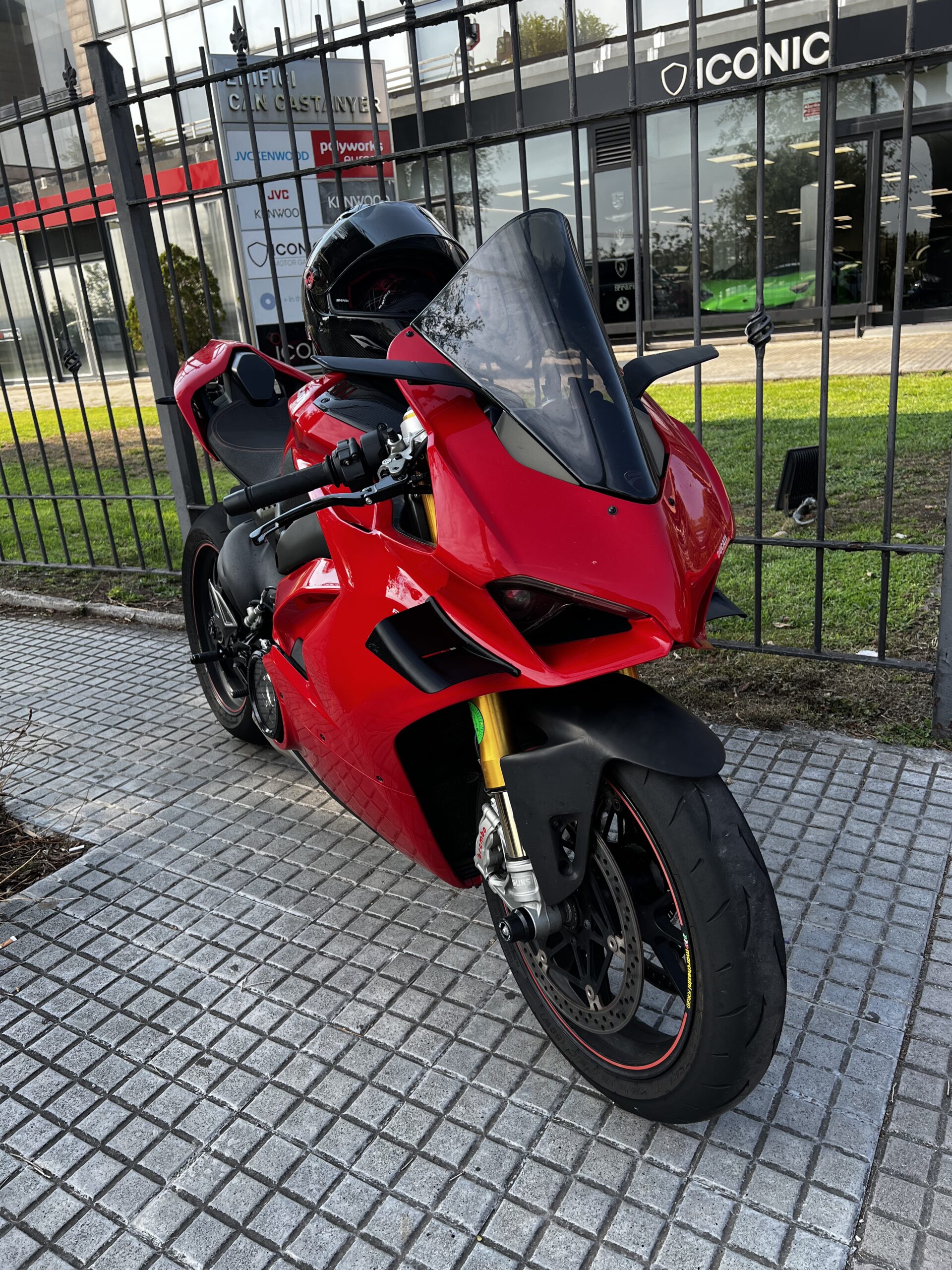 Aerodynamic side Winglet Kit for Ducati Panigale V4 - Model V4 Style FLAPS - Image 5