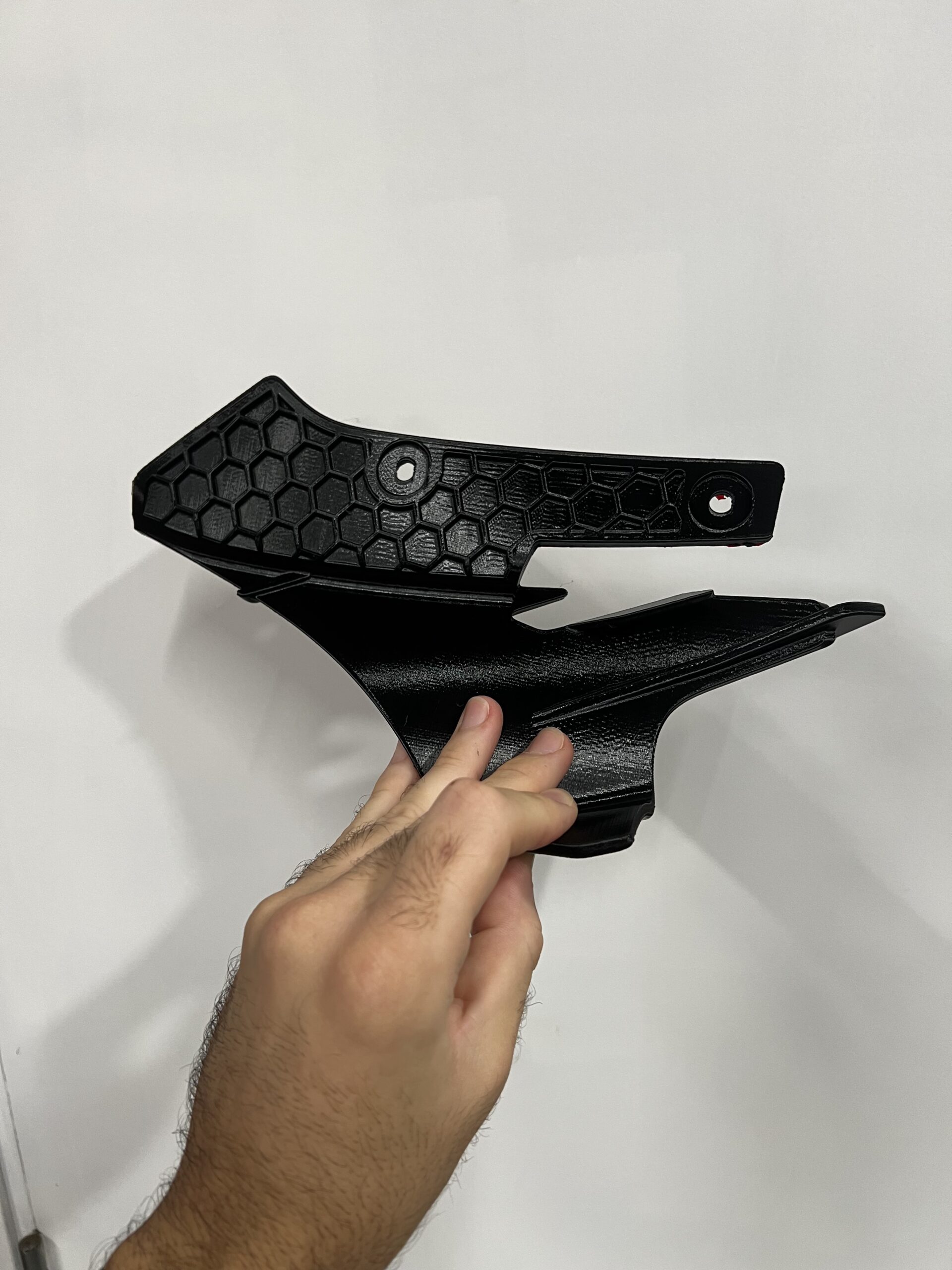 Aerodynamic Winglet Kit for Aprilia Tuono V4 - FRONT FLAPS - Image 7