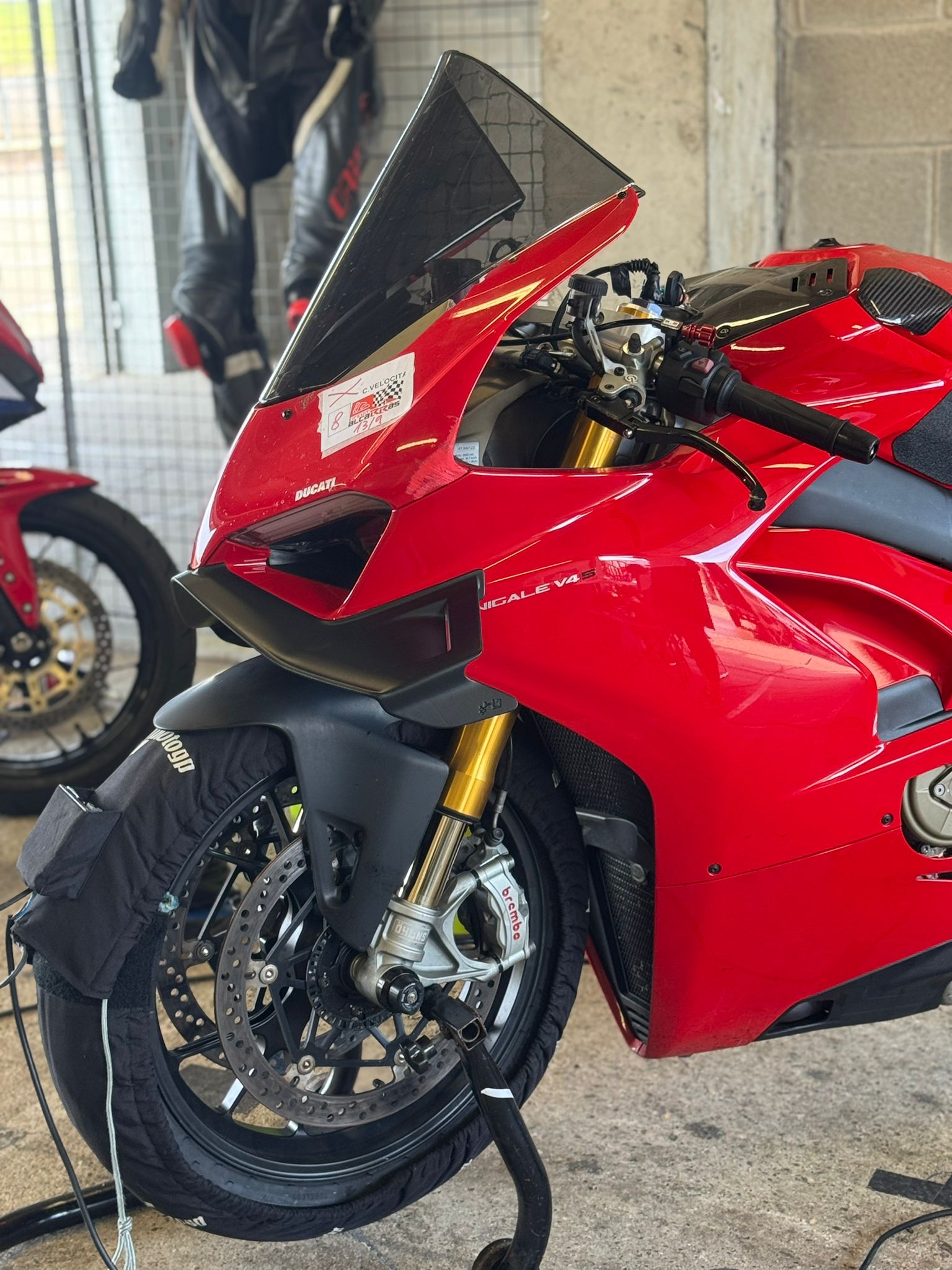 Aerodynamic front Winglet Kit for Ducati Panigale V4 - Model GP FLAPS - Image 5